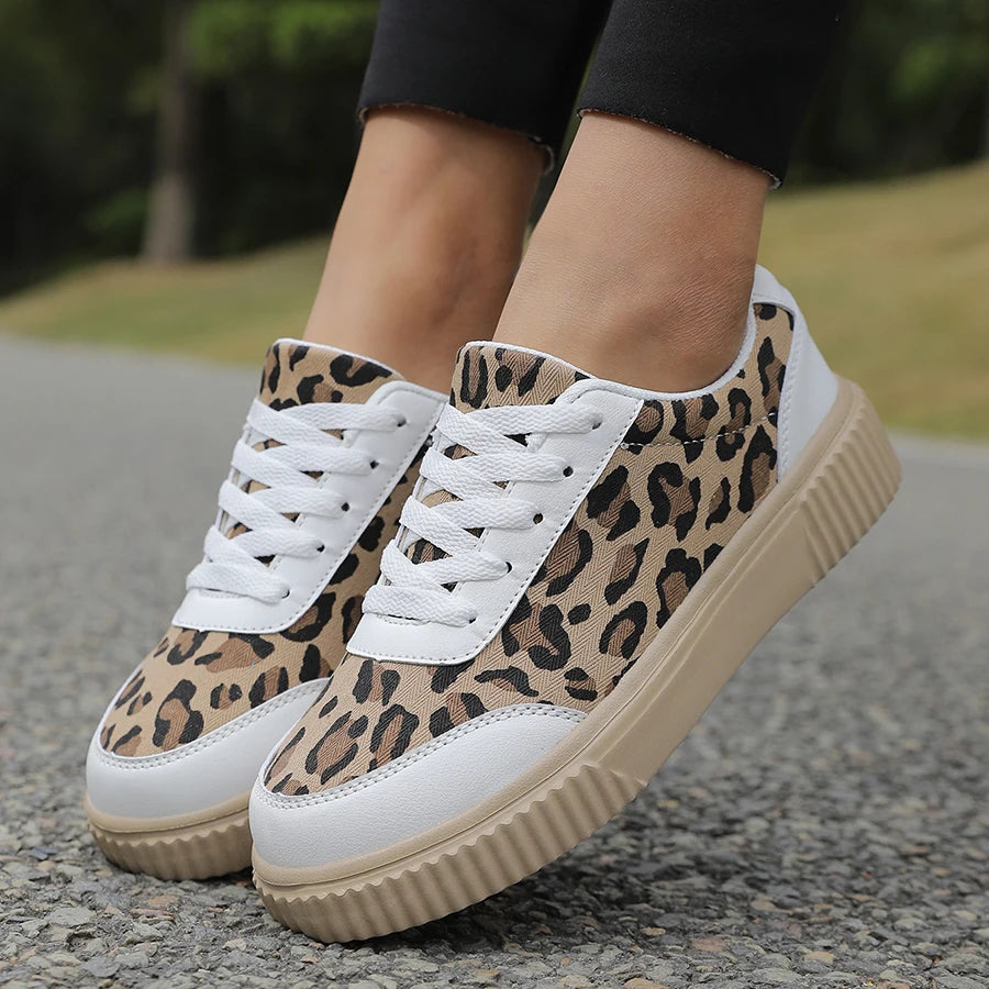 Outdoor Women Walking Shoes Skateboarding Shoes Women Sneakers PU Leather Lace-Up Breathable Jogging Casual Sneakers De Mujer