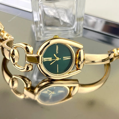 Simple Women's Quartz Wrist Watches Stainless Steel Strap Small Dial Fashionable Exquisite Quartz Watch for Women