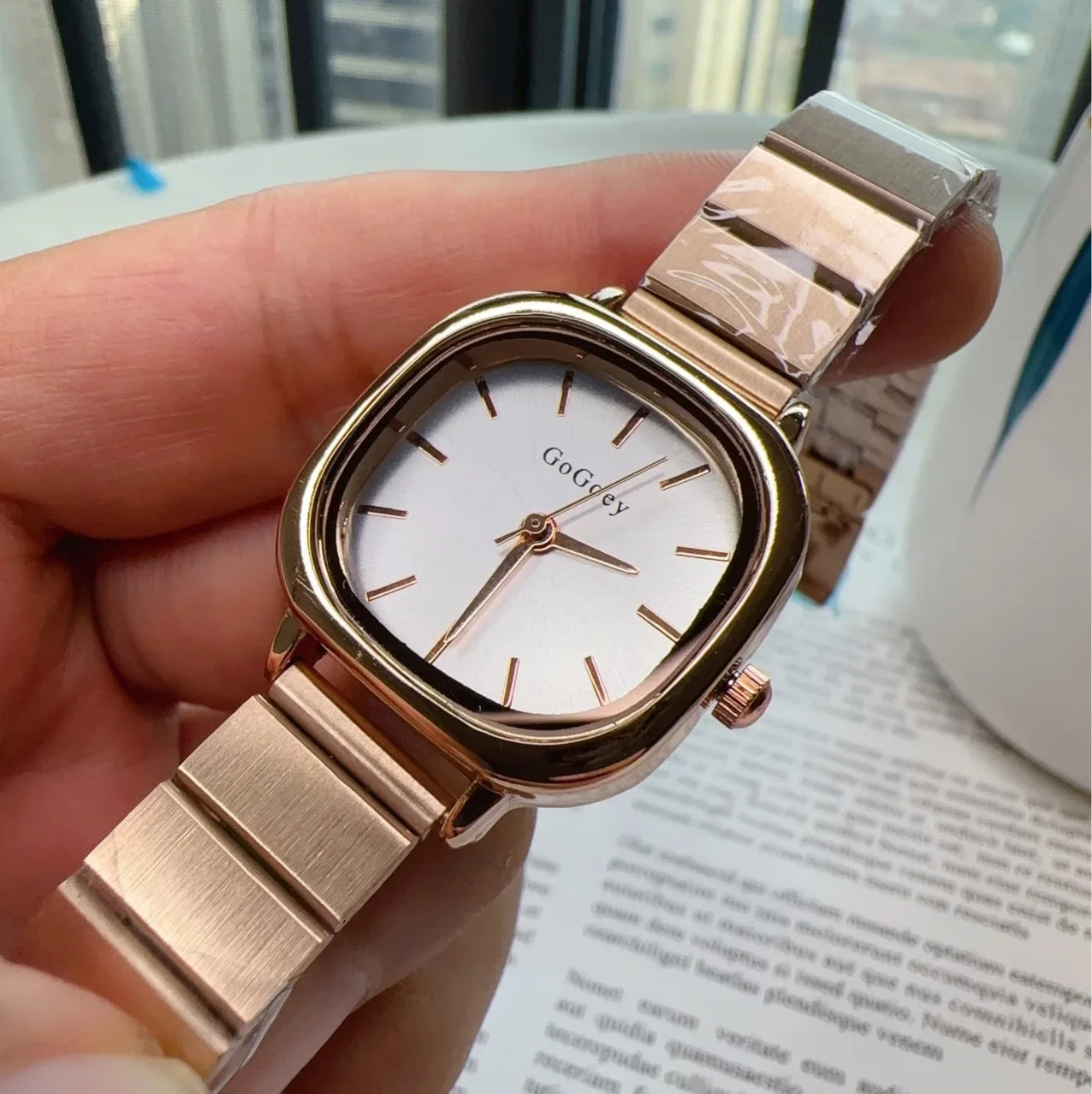 2025 New Luxury Ladies Quartz Watch Fashion Simple Gold Women Stainless Steel Clock Wristwatches Gifts Dropshipping Montre Femme
