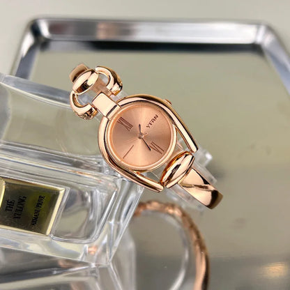 Simple Women's Quartz Wrist Watches Stainless Steel Strap Small Dial Fashionable Exquisite Quartz Watch for Women
