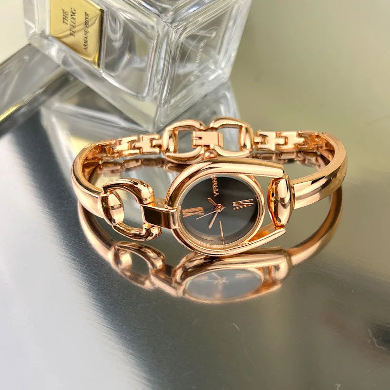 Simple Women's Quartz Wrist Watches Stainless Steel Strap Small Dial Fashionable Exquisite Quartz Watch for Women