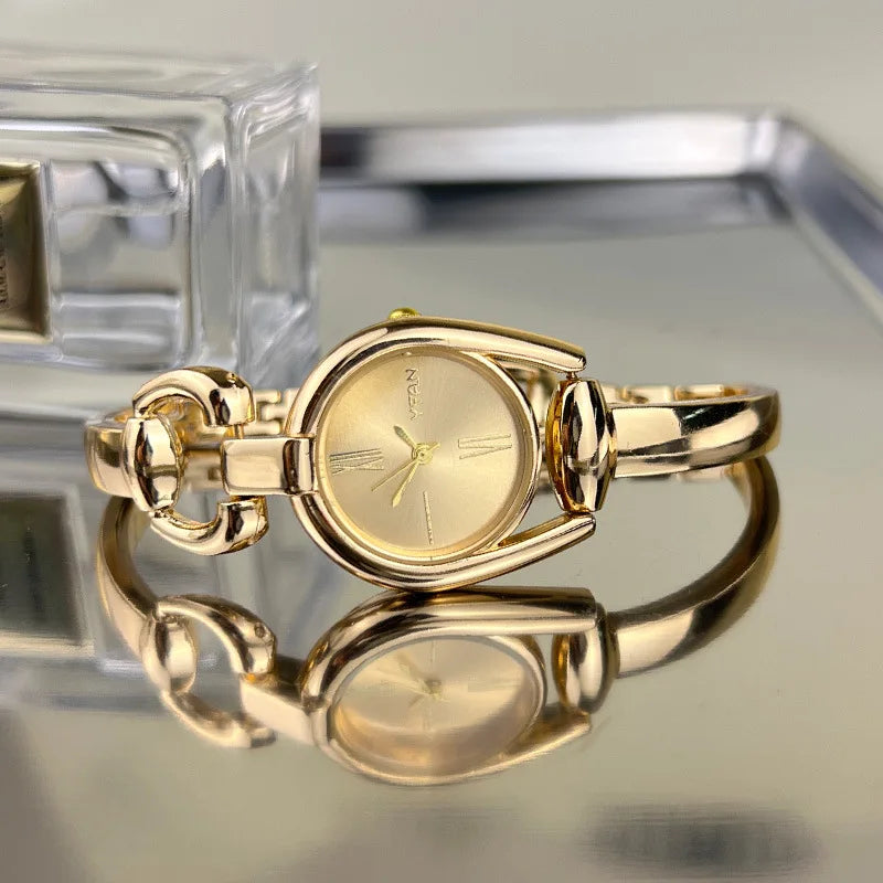 Simple Women's Quartz Wrist Watches Stainless Steel Strap Small Dial Fashionable Exquisite Quartz Watch for Women